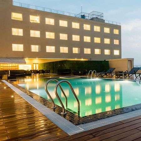 Vivanta Chitwan Bharatpur Bharatpur  Kültér fotó