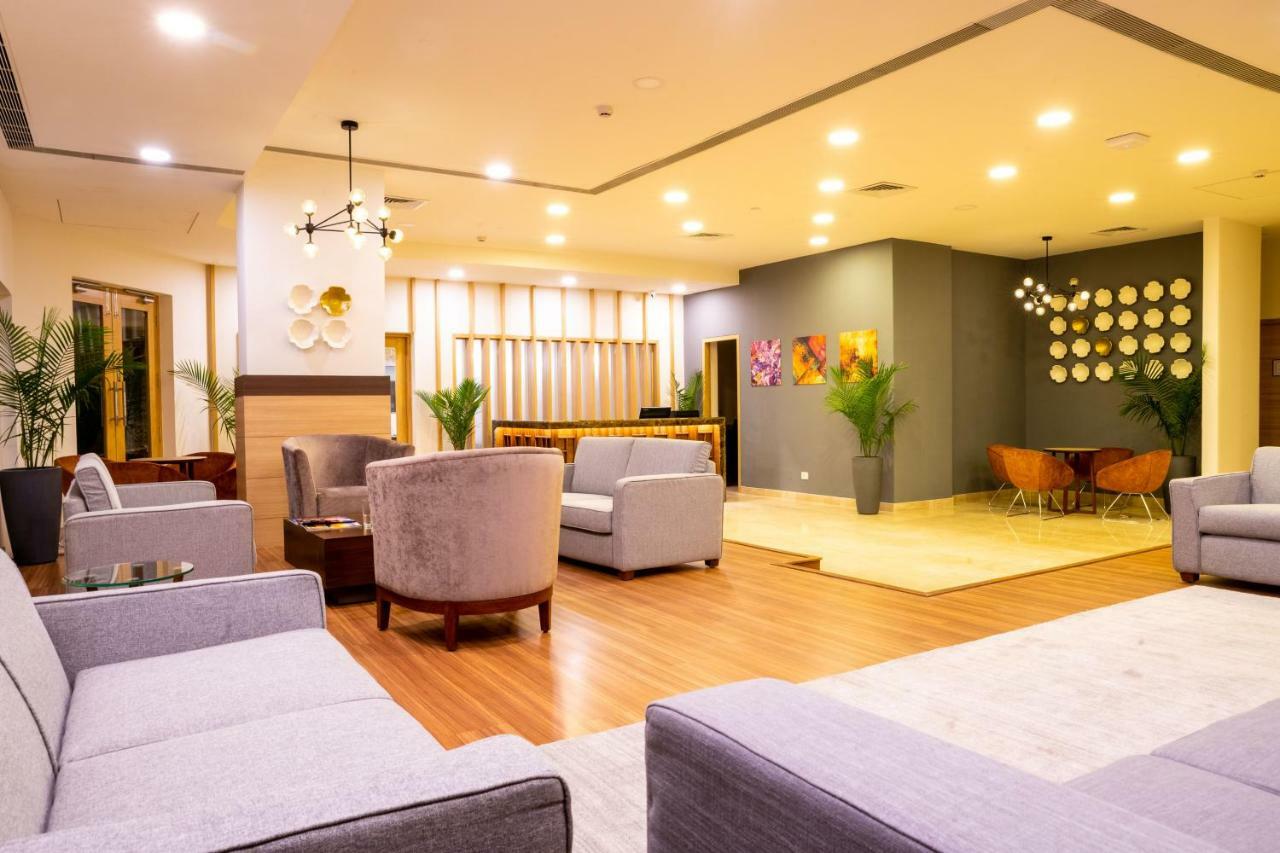 Vivanta Chitwan Bharatpur Bharatpur  Kültér fotó