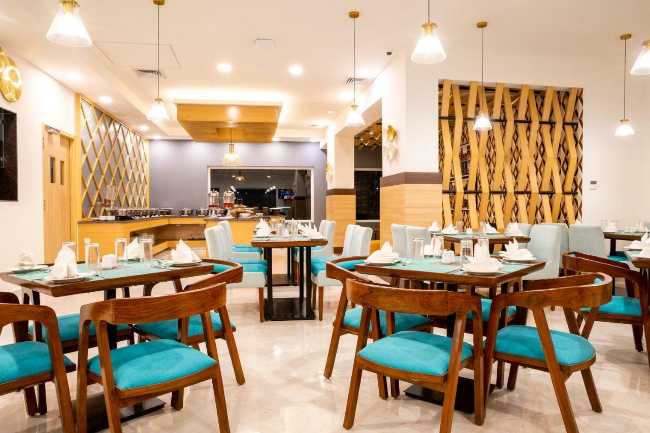 Vivanta Chitwan Bharatpur Bharatpur  Kültér fotó
